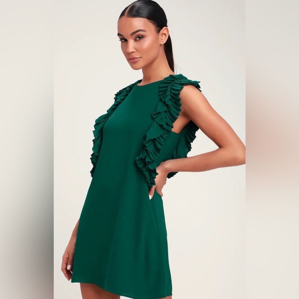 Lulus Green Ruffle Sleeve Statement Dress